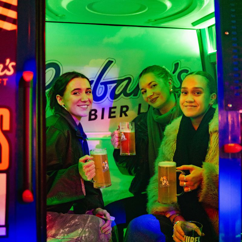 Drinking in a gondela
